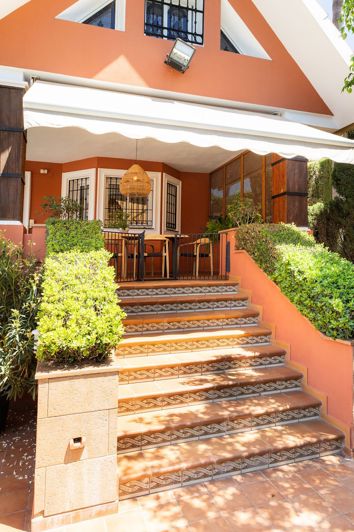 Image No.24-5 Bed House for sale