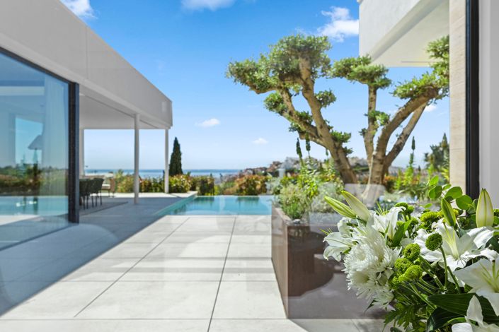 Image No.3-4 Bed Villa for sale