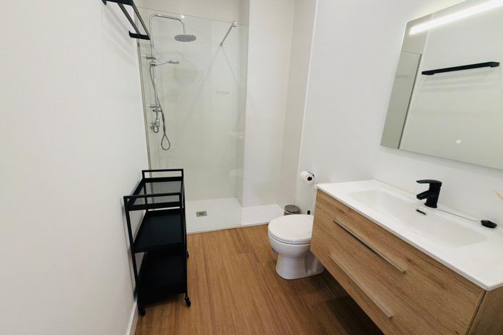 Image No.20-2 Bed Apartment for sale
