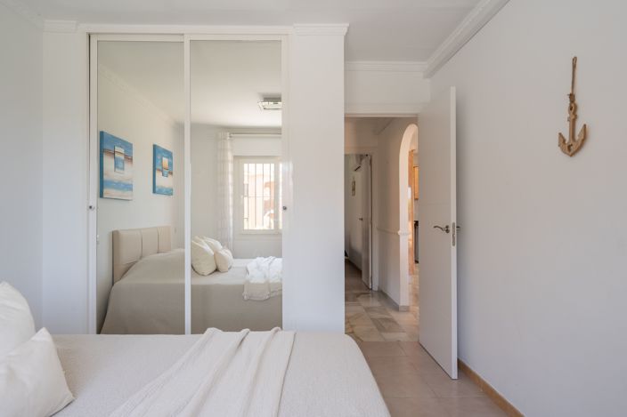 Image No.14-2 Bed Apartment for sale