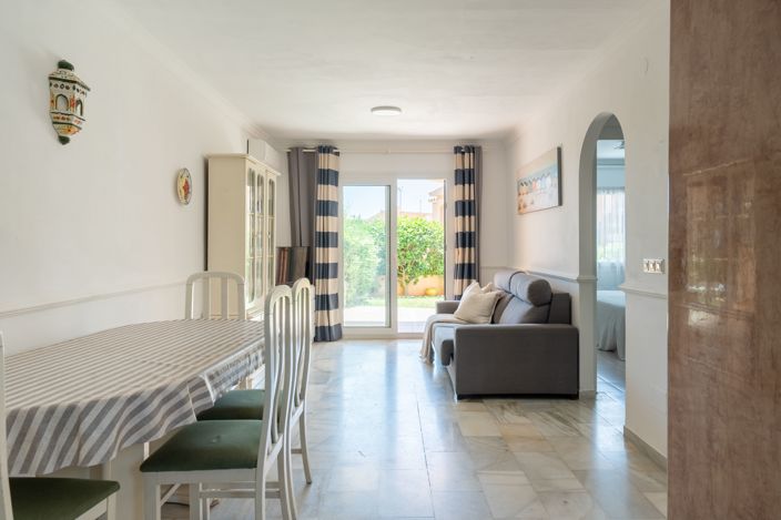 Image No.10-2 Bed Apartment for sale