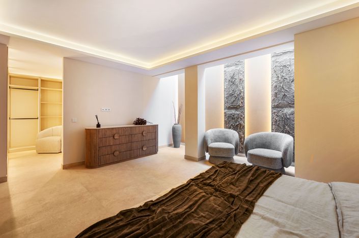 Image No.10-3 Bed Apartment for sale