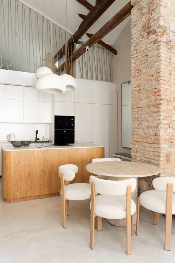 Image No.8-3 Bed Apartment for sale