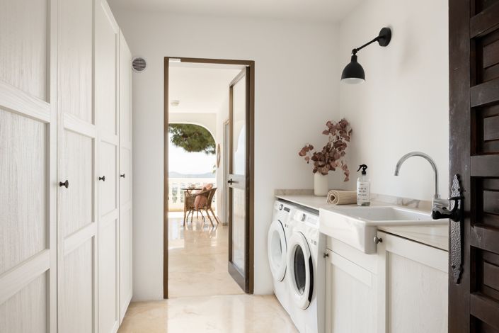 Image No.28-5 Bed House for sale