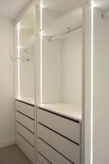 Image No.20-3 Bed Apartment for sale