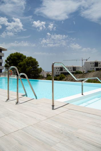 Image No.25-3 Bed Apartment for sale