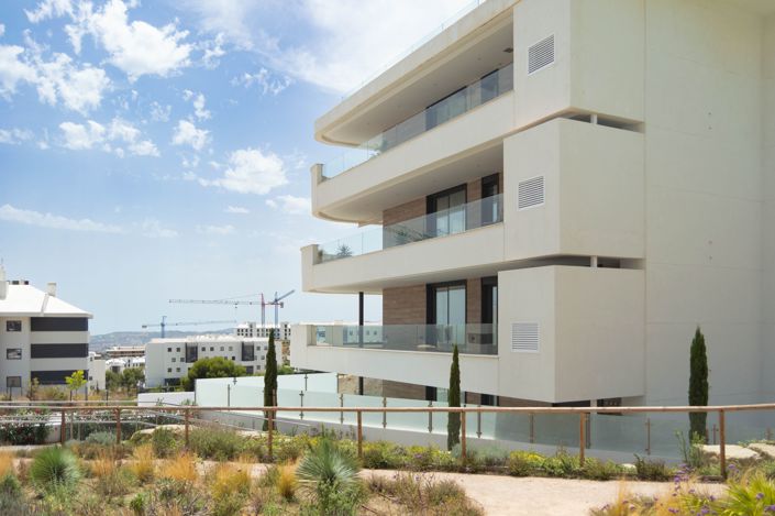 Image No.28-3 Bed Apartment for sale