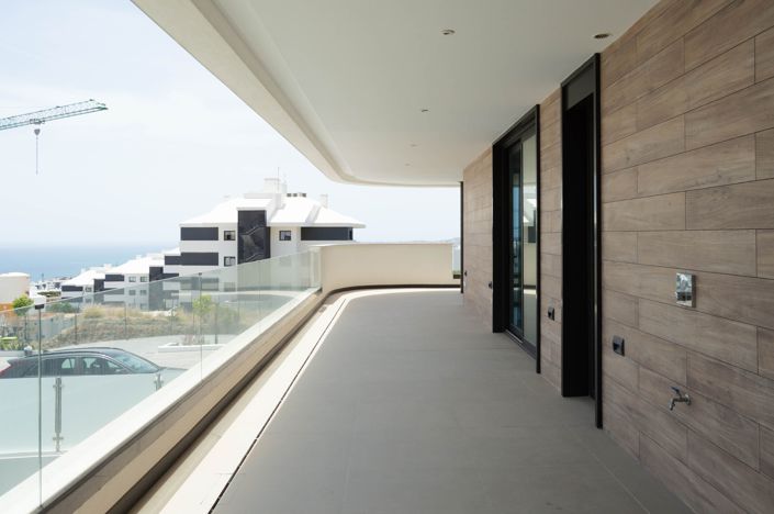 Image No.3-3 Bed Apartment for sale