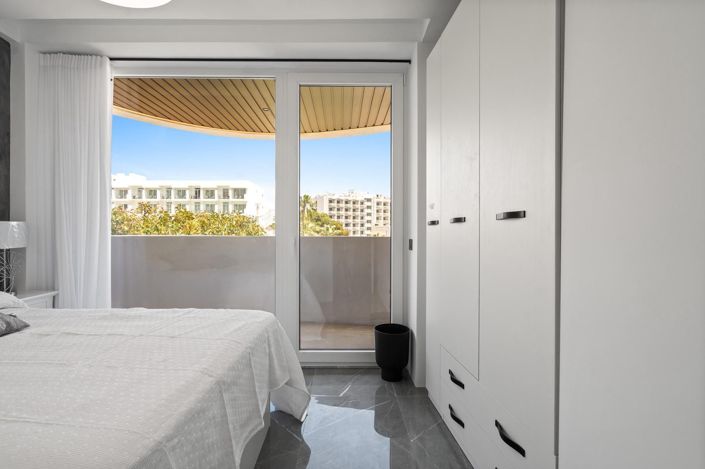 Image No.17-2 Bed Apartment for sale
