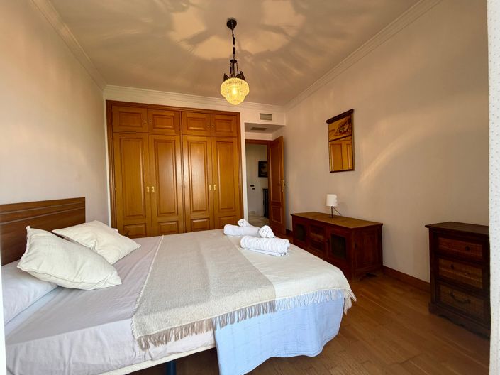 Image No.22-7 Bed House for sale
