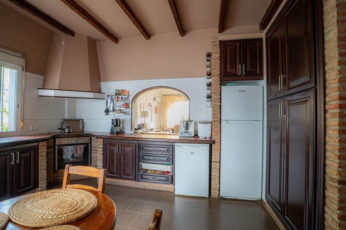 Image No.14-8 Bed Country House for sale