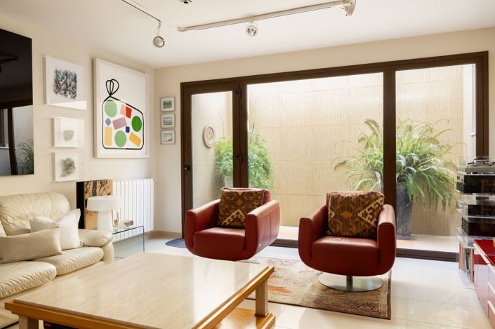 Image No.8-3 Bed House for sale
