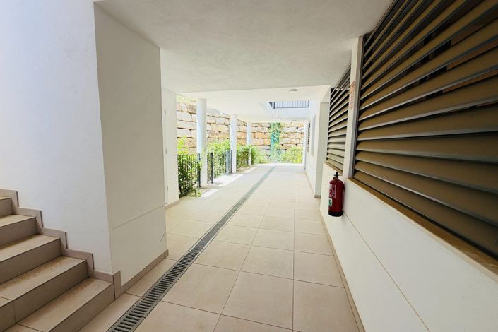Image No.22-2 Bed Apartment for sale