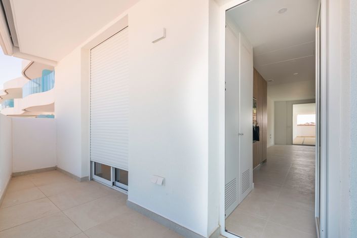 Image No.12-3 Bed Apartment for sale
