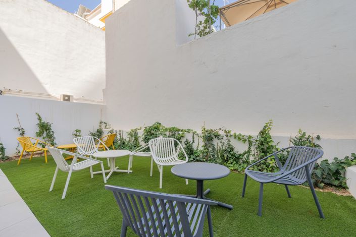 Image No.24-3 Bed Apartment for sale
