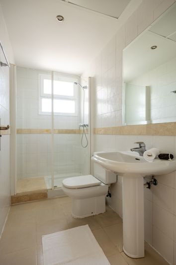 Image No.13-2 Bed Apartment for sale