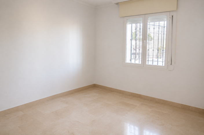Image No.23-2 Bed Apartment for sale