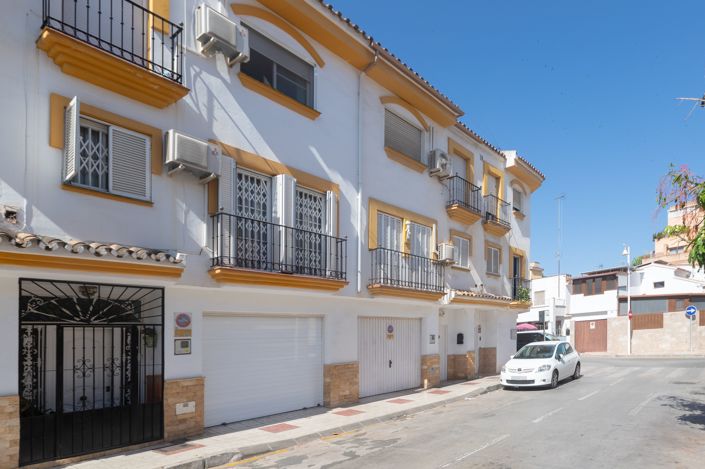 Image No.2-Maison de ville de 4 chambres à vendre à Málaga City