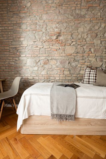 Image No.20-4 Bed Apartment for sale