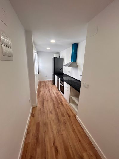 Image No.4-3 Bed Flat for sale