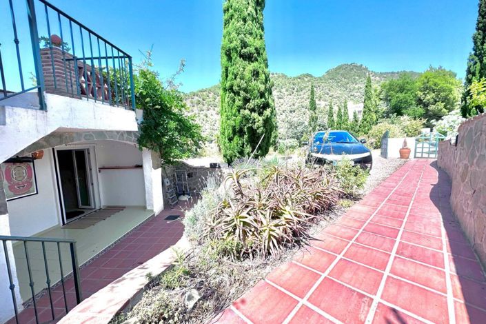 Image No.16-House for sale