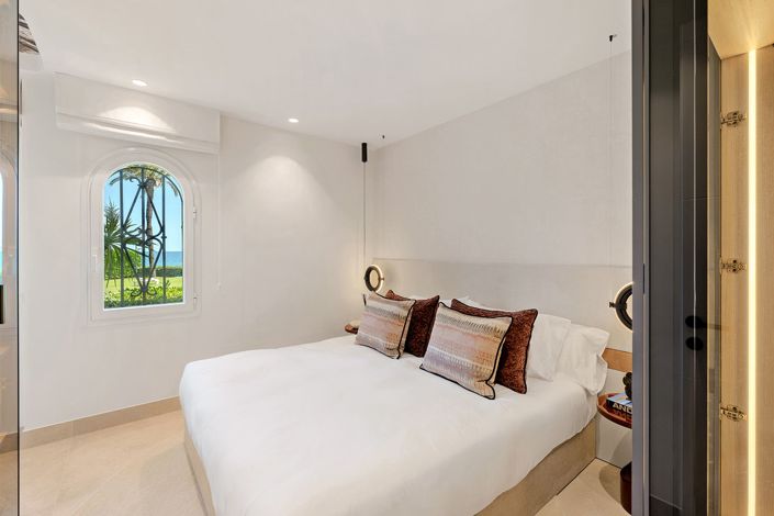 Image No.15-3 Bed Apartment for sale