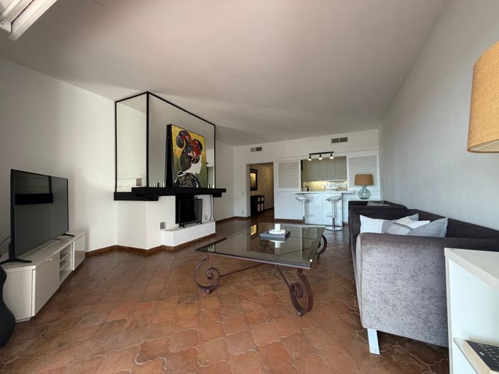 Image No.11-1 Bed Apartment for sale