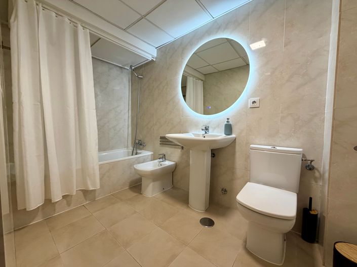 Image No.24-1 Bed Apartment for sale