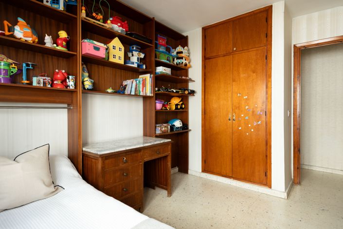 Image No.13-3 Bed Apartment for sale