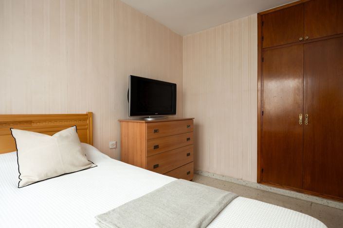 Image No.15-3 Bed Apartment for sale
