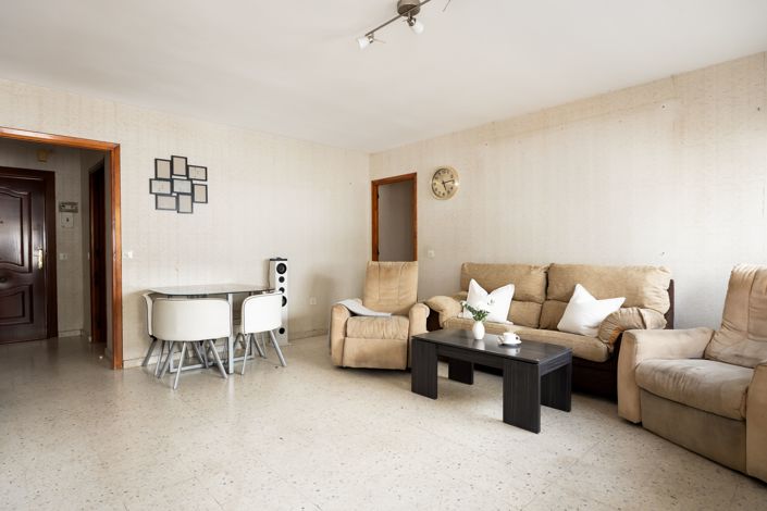 Image No.6-3 Bed Apartment for sale