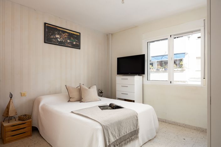 Image No.9-3 Bed Apartment for sale