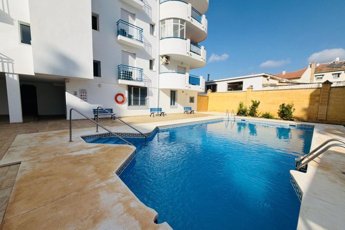 Image No.22-5 Bed Townhouse for sale