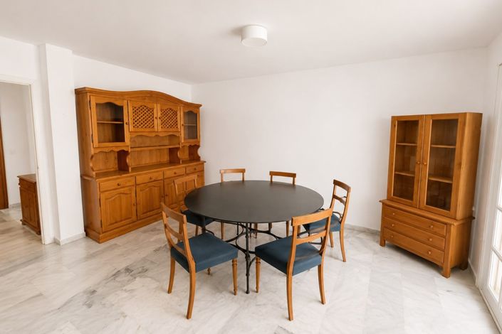 Image No.3-5 Bed Townhouse for sale