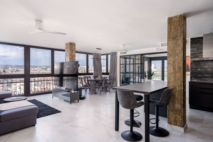 Image No.15-2 Bed Flat for sale