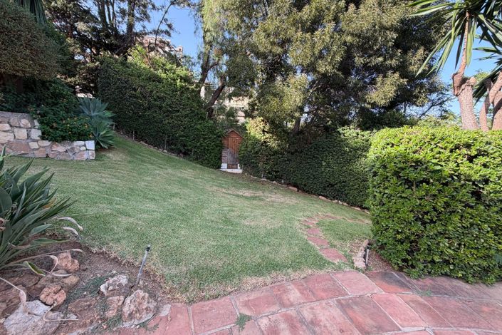 Image No.25-7 Bed House for sale