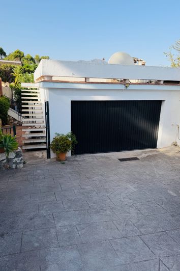 Image No.27-7 Bed House for sale