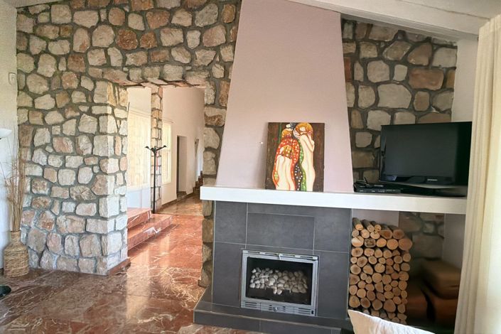 Image No.3-7 Bed House for sale