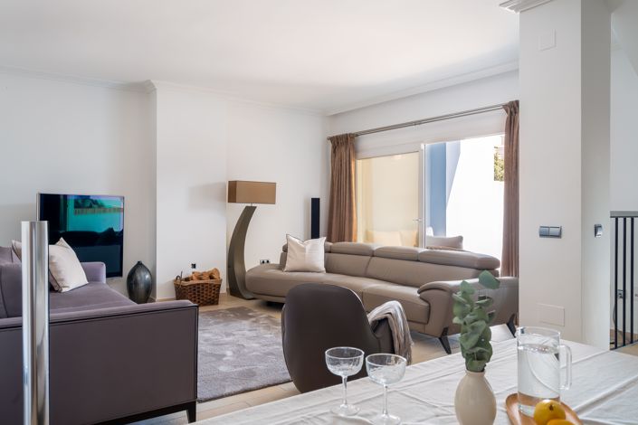 Image No.6-4 Bed Townhouse for sale