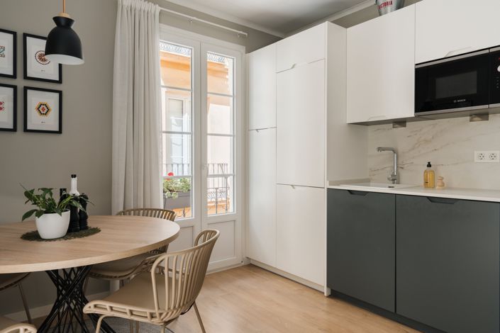 Image No.12-2 Bed Apartment for sale
