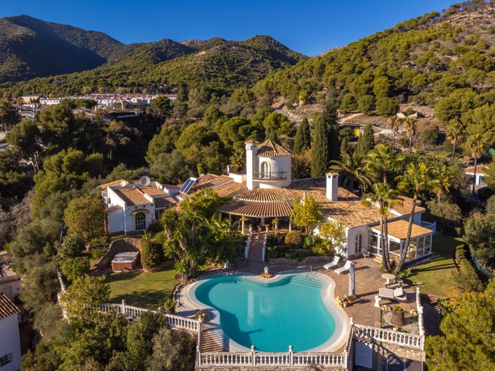 Image No.18-6 Bed Villa for sale