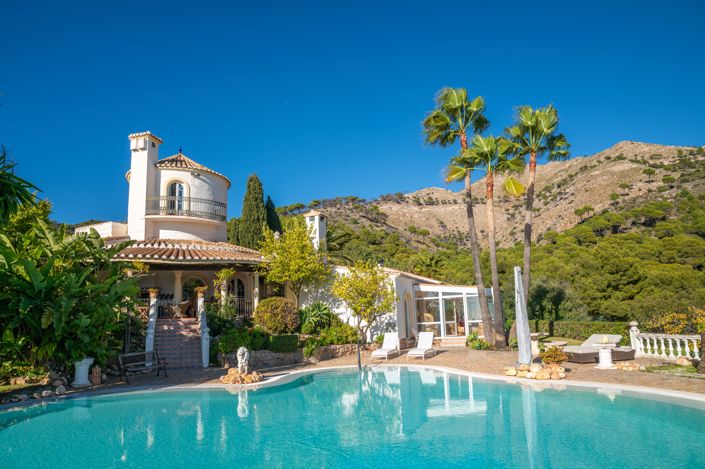 Image No.26-6 Bed Villa for sale