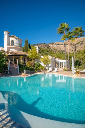 Image No.29-6 Bed Villa for sale