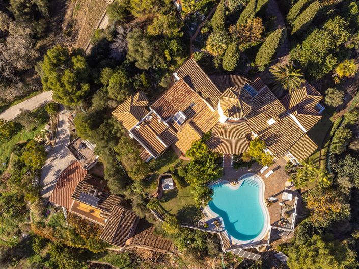 Image No.4-6 Bed Villa for sale