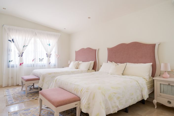 Image No.11-4 Bed Villa for sale
