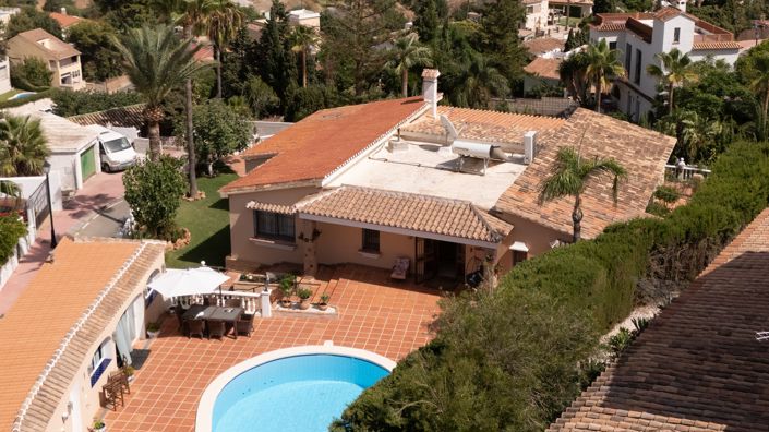Image No.3-4 Bed Villa for sale