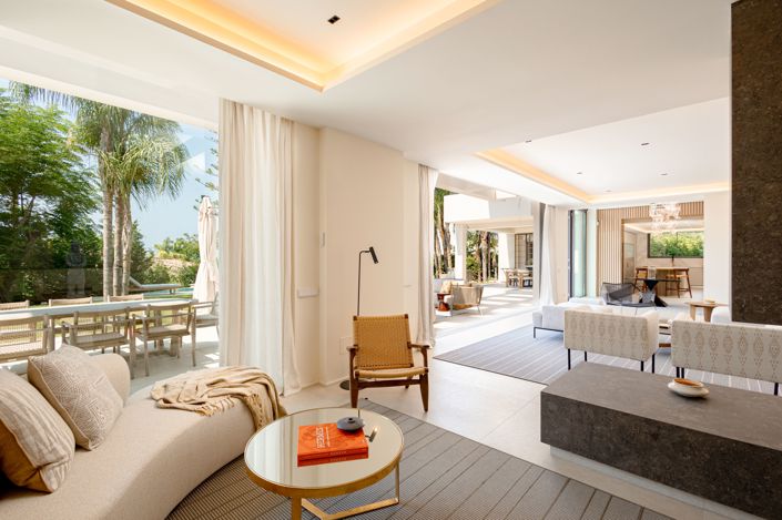Image No.7-5 Bed Villa for sale