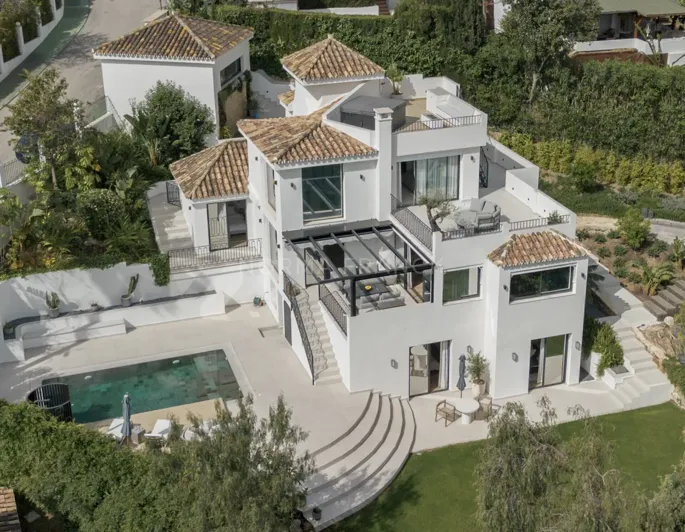 Image No.2-5 Bed Villa for sale