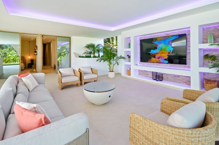 Image No.22-5 Bed Villa for sale