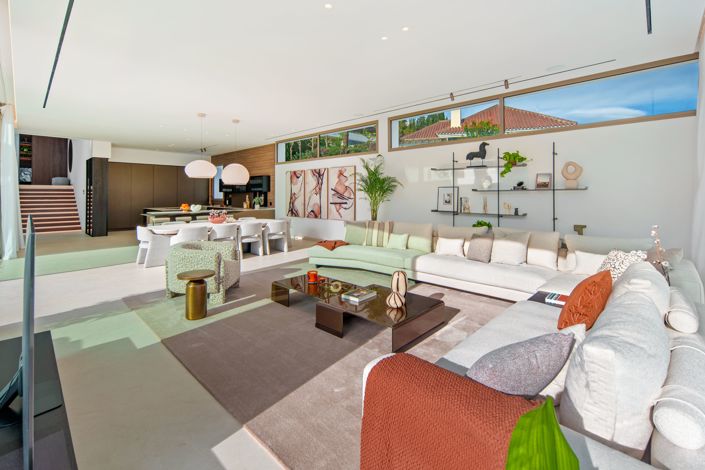 Image No.25-5 Bed Villa for sale